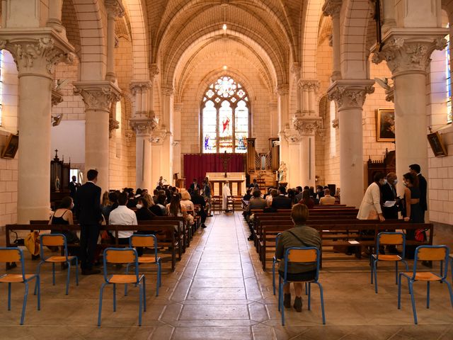 Le mariage de Charlotte et Geoffrey à Poitiers, Vienne 24