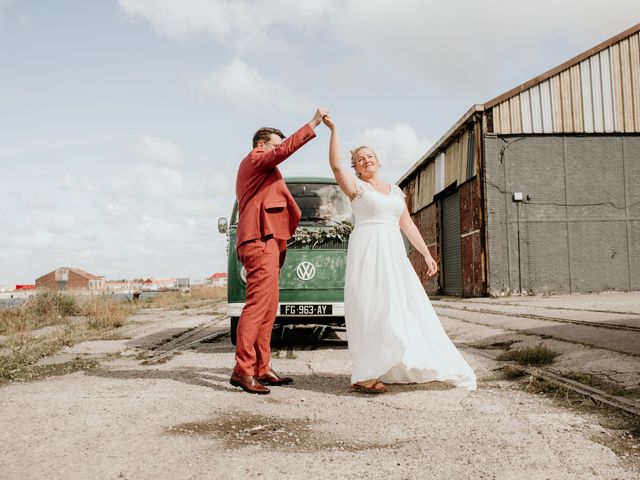 Le mariage de Emmanuel et Océane à Ghyvelde, Nord 92