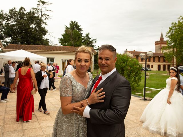 Le mariage de Gaëtan et Flora à Lherm, Haute-Garonne 33