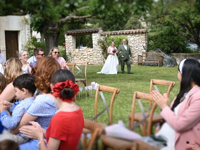 Le mariage de Nathan et Alice à Valaurie, Drôme 9