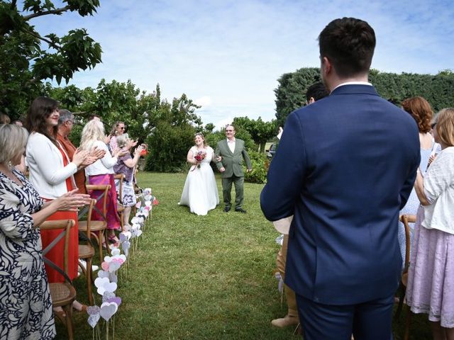 Le mariage de Nathan et Alice à Valaurie, Drôme 10