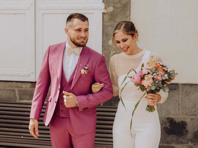 Le mariage de Luca et Margot à Thiers, Puy-de-Dôme 13