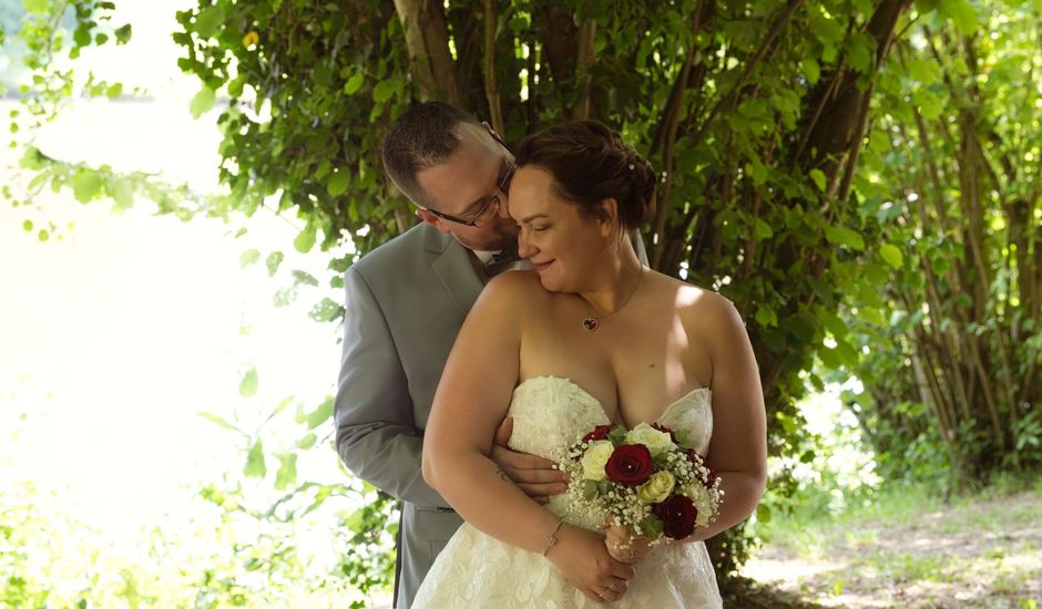 Le mariage de  Damien et Marie-Line   à Le Châtelet-en-Brie, Seine-et-Marne