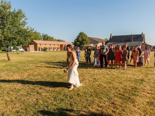 Le mariage de Alfred et Morgane à Nouaillé-Maupertuis, Vienne 23