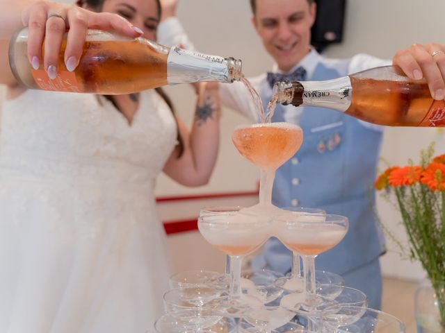Le mariage de Jordy et Elisa  à Le Pin-en-Mauges, Maine et Loire 2