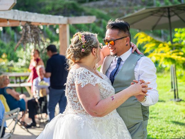 Le mariage de Tuann et Violaine à Les Marches, Savoie 59