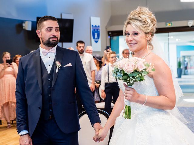 Le mariage de Sébastien et Caroline à Santeny, Val-de-Marne 23