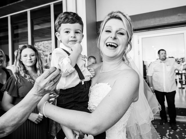 Le mariage de Sébastien et Caroline à Santeny, Val-de-Marne 36