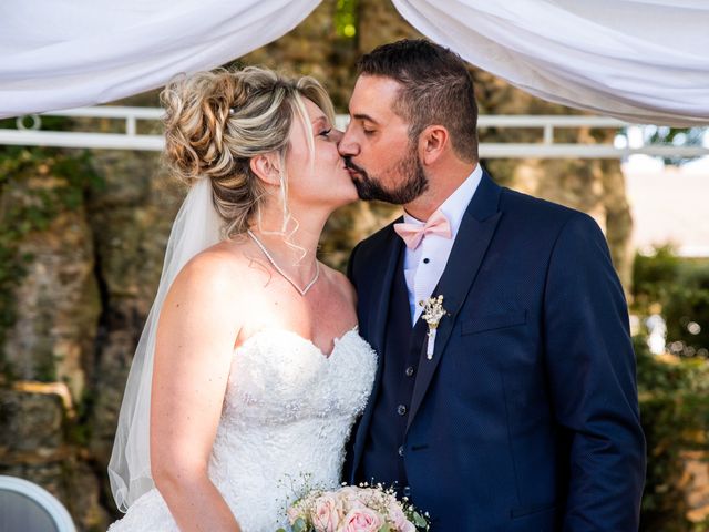 Le mariage de Sébastien et Caroline à Santeny, Val-de-Marne 66