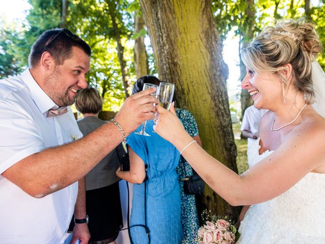 Le mariage de Sébastien et Caroline à Santeny, Val-de-Marne 86