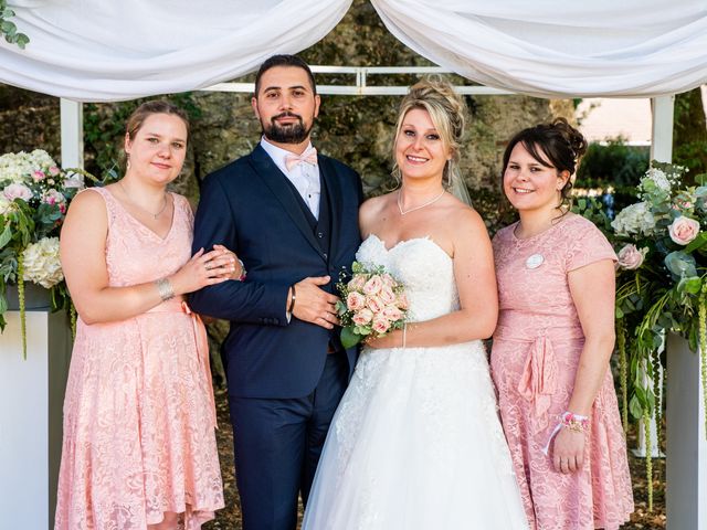 Le mariage de Sébastien et Caroline à Santeny, Val-de-Marne 94