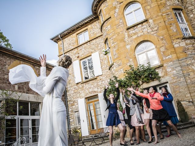 Le mariage de Nicolas et Emilie à Savigny, Rhône 19