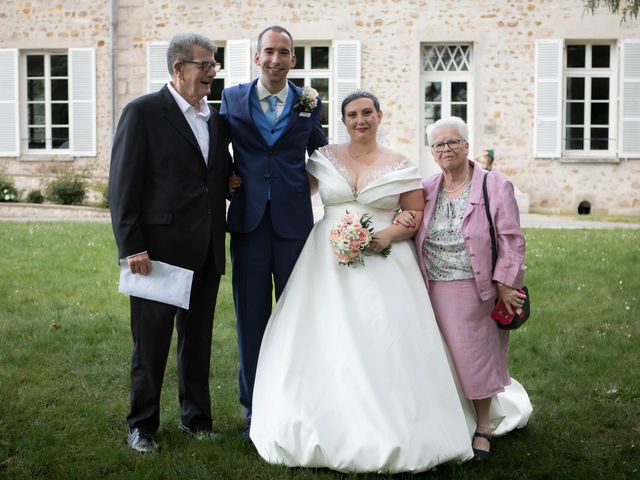 Le mariage de Cyril et Amandine à Crisenoy, Seine-et-Marne 56