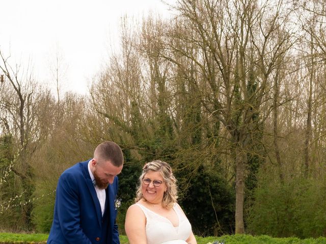Le mariage de Damien et Améline à Cambrai, Nord 16
