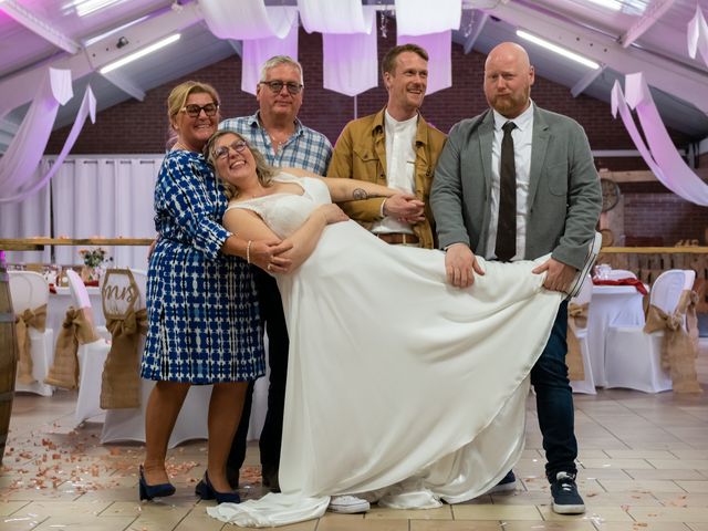 Le mariage de Damien et Améline à Cambrai, Nord 21
