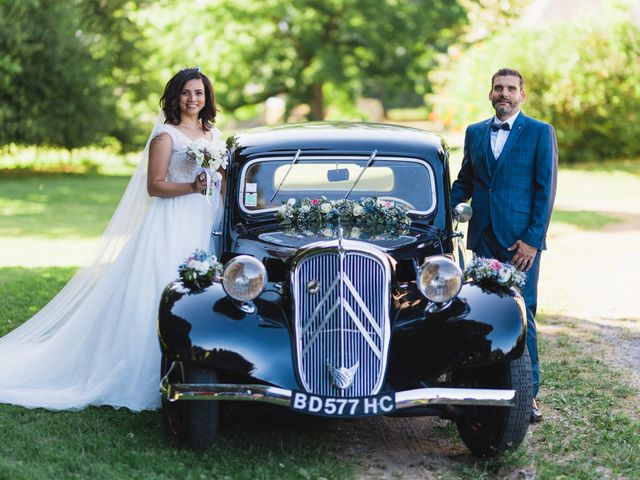Le mariage de David et Véra à Vigeois, Corrèze 12