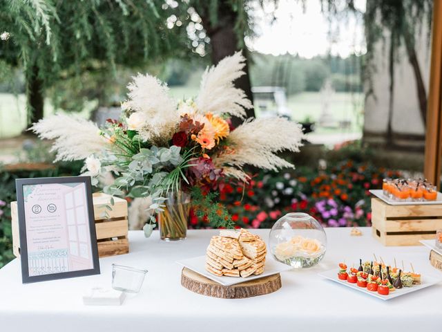 Le mariage de Nicolas et Élodie à La Boissière-École, Yvelines 10