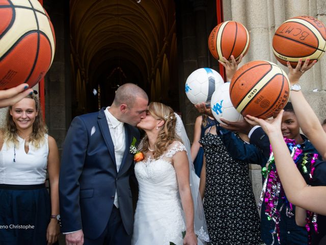 Le mariage de Jérémie et Sophie  à Le Pouliguen, Loire Atlantique 43