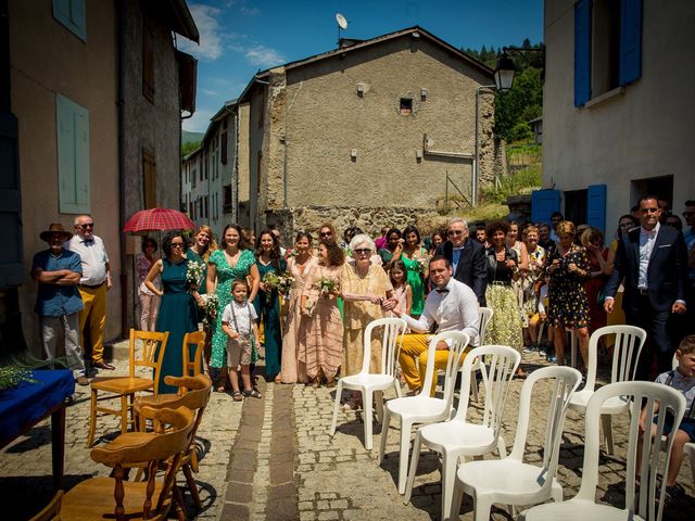Le mariage de Ibouniyamine et Charlotte à Serres-sur-Arget, Ariège 23