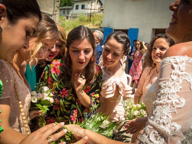 Le mariage de Ibouniyamine et Charlotte à Serres-sur-Arget, Ariège 40