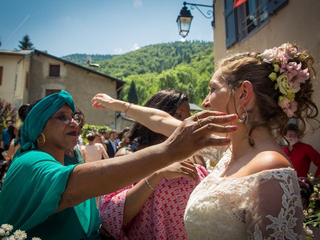 Le mariage de Ibouniyamine et Charlotte à Serres-sur-Arget, Ariège 41