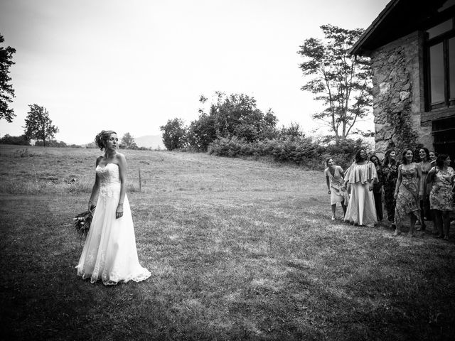 Le mariage de Ibouniyamine et Charlotte à Serres-sur-Arget, Ariège 97