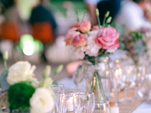 Le mariage de Nicolas et Elisa à Montferrand-du-Périgord, Dordogne 18