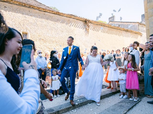 Le mariage de Nicolas et Elisa à Montferrand-du-Périgord, Dordogne 32