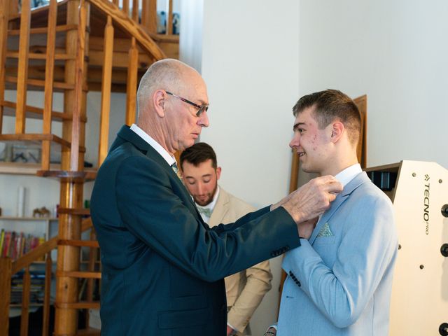 Le mariage de Emilien et Lucie à Oussières, Jura 16