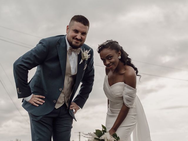 Le mariage de Antoine et Tahina à Châteaubernard, Charente 24