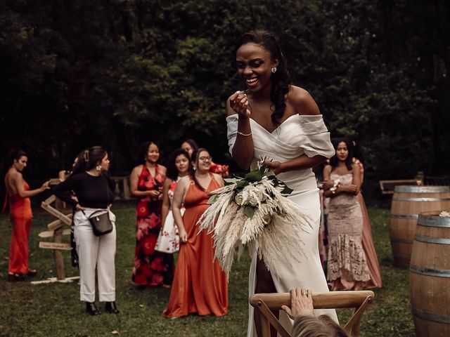 Le mariage de Antoine et Tahina à Châteaubernard, Charente 43