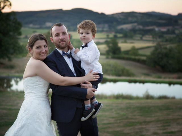 Le mariage de Stéphane et Nadège à Dompierre-les-Ormes, Saône et Loire 46