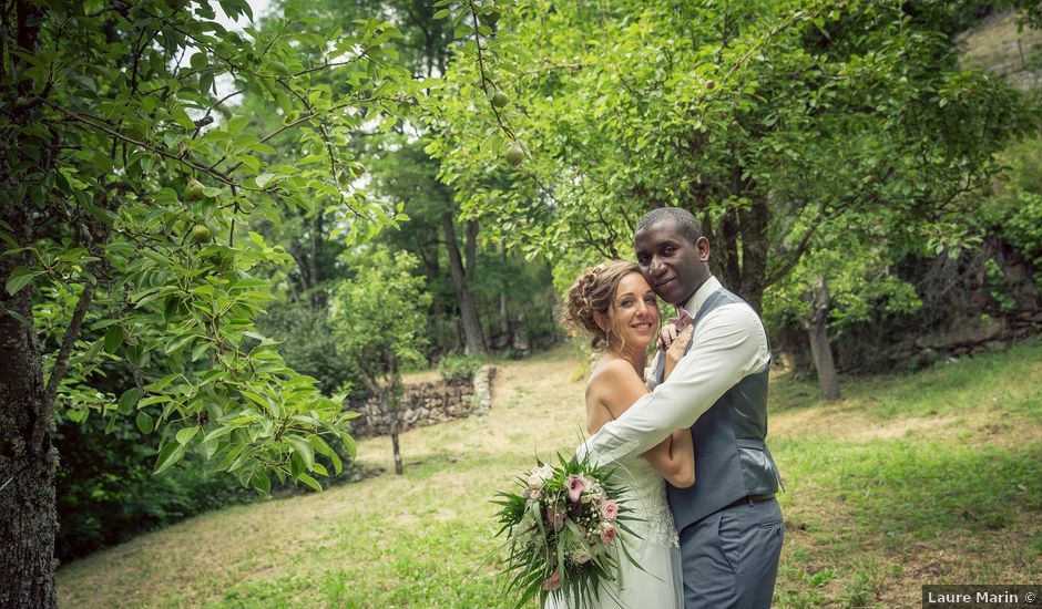Le mariage de Ibouniyamine et Charlotte à Serres-sur-Arget, Ariège