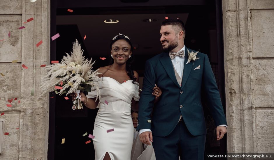 Le mariage de Antoine et Tahina à Châteaubernard, Charente