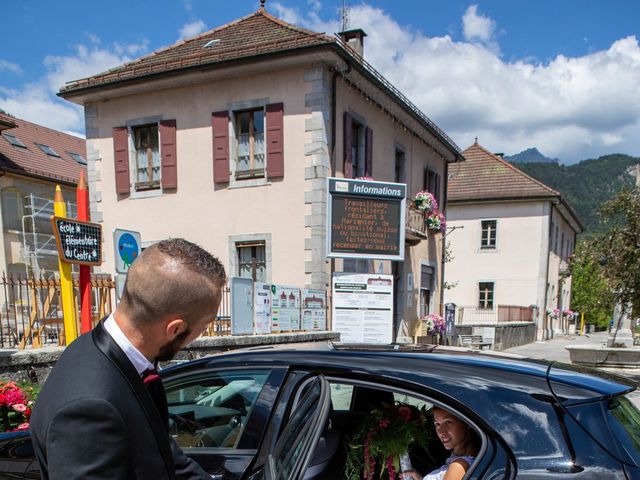 Le mariage de Romain et Sonia à Marignier, Haute-Savoie 19