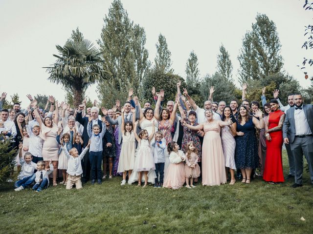 Le mariage de Bryan et Alexandra à Tesson, Charente Maritime 21