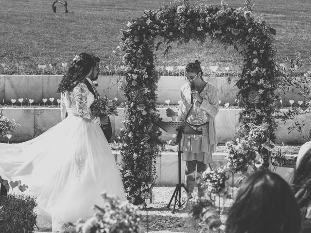 Le mariage de Daniel et Valentine  à Saint-Front-de-Pradoux, Dordogne 12