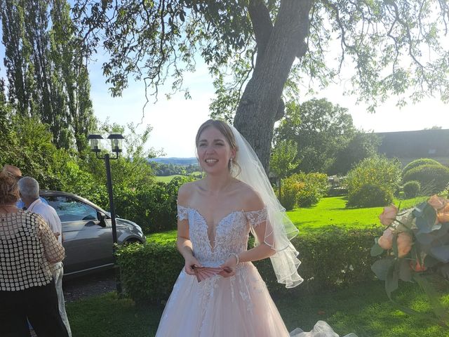Le mariage de Malik et Lindsey  à Argueil, Seine-Maritime 3