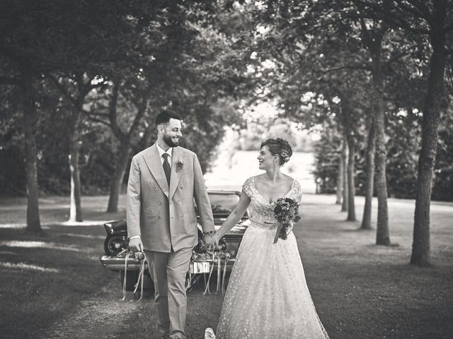 Le mariage de Valentin et Élodie à Avoine, Orne 34