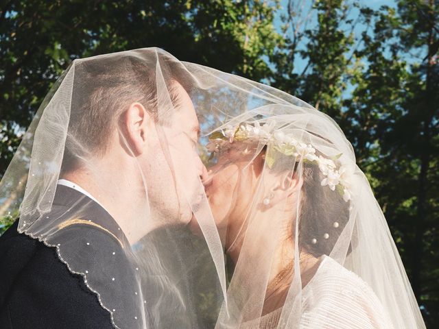 Le mariage de Sylvain et Clémence à La Jemaye-Ponteyraud, Dordogne 33