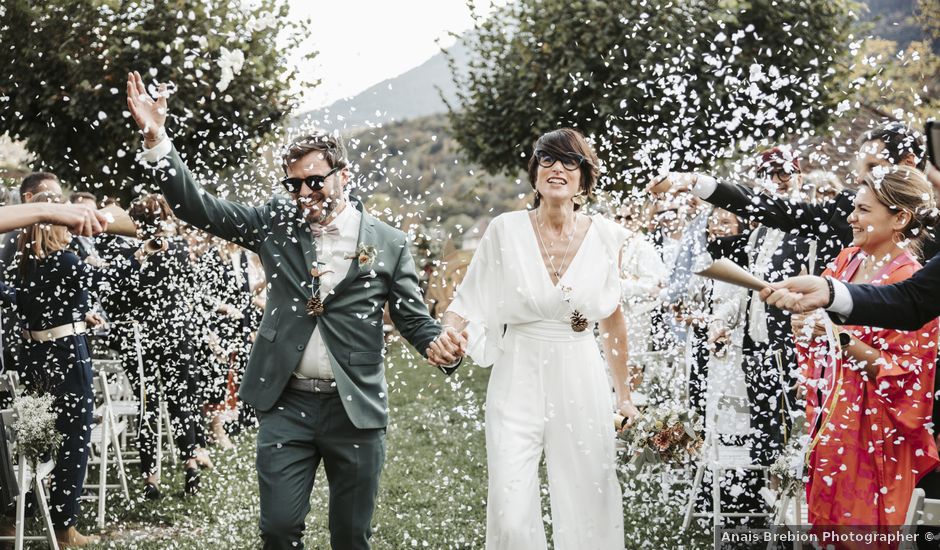 Le mariage de Jean François et Pauline à Faverges, Haute-Savoie