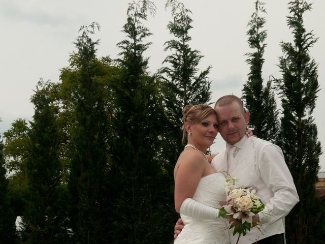 Le mariage de Michael et Jessica à Petite-Rosselle, Moselle 157