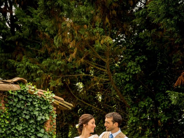 Le mariage de Joris et Marie à Saint-Clar-de-Rivière, Haute-Garonne 12