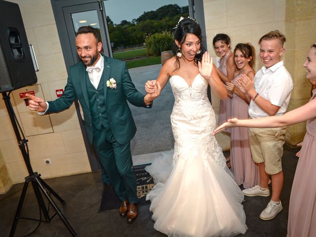 Le mariage de Antony et Emilie à Lesparre-Médoc, Gironde 107