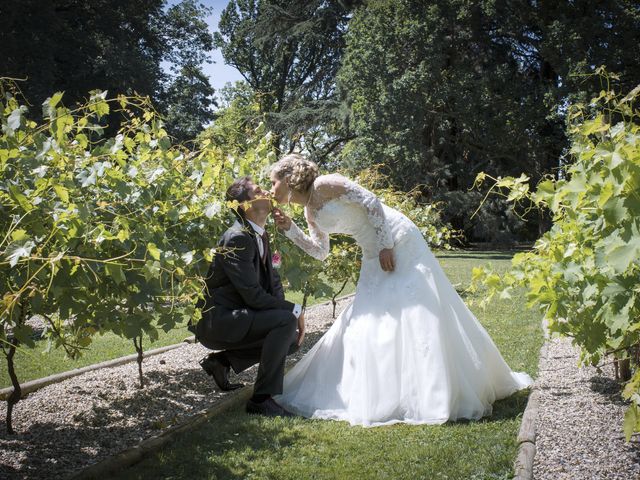 Le mariage de Nicolas et Céline à Condrieu, Rhône 8