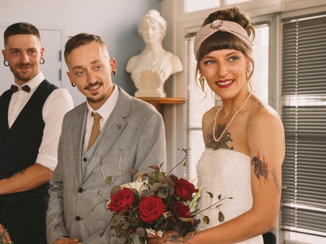 Le mariage de Victor et Camille  à L'Hermitage-Lorge, Côtes d'Armor 1