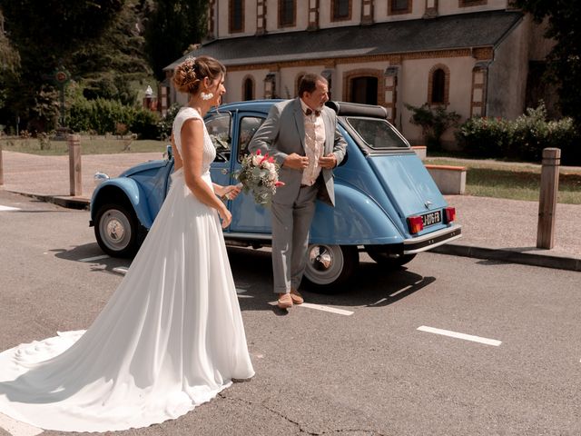 Le mariage de Ludovic et Laetitia à Castelnau-Rivière-Basse, Hautes-Pyrénées 64
