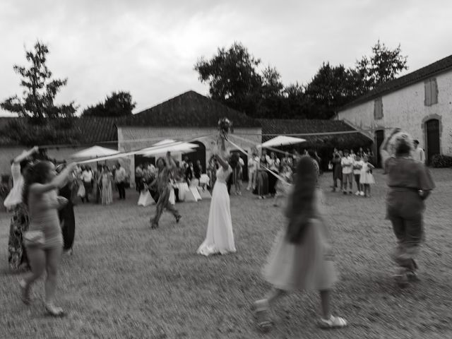 Le mariage de Ludovic et Laetitia à Castelnau-Rivière-Basse, Hautes-Pyrénées 151