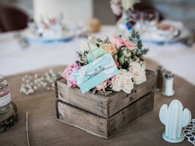 Le mariage de Damien et Emilie à Bossée, Indre-et-Loire 12