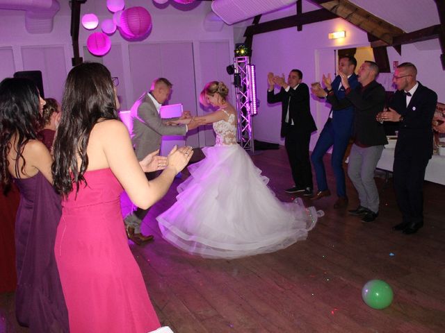 Le mariage de Florent  et Angelique   à Ons-en-Bray, Oise 1